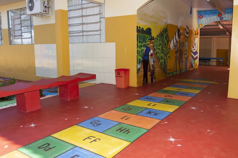 Vamos Construir” parte II: Após ser revitalizada Escola de São Luiz ganha  Pinturas Pedagógicas.