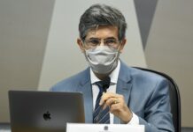 CPI da Covid: ex-ministro Nelson Teich diz que pediu demissão por falta de autonomia e discordância sobre cloroquina