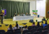 Programa Família e Escola em Ação debate a violência contra a mulher em evento