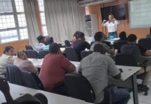 Prefeitura oferece curso de Português para migrantes