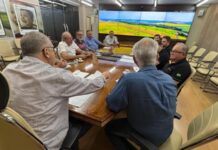 Assuinoeste e governo municipal debatem sobre demandas da suinocultura