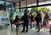 Sine em Movimento recebe moradores do Coopagro com 600 vagas de emprego