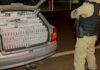 Astra abarrotado de cigarros é interceptado pela PM após tentativa de fuga na BR-277 em Cascavel
