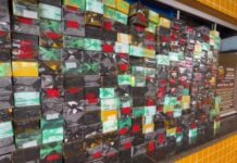 500 celulares são encontrados em fundo falso de carreta em Guaíra