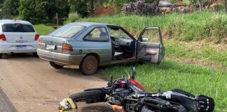 Acidente envolvendo carro e moto deixa motociclista ferido em Palotina