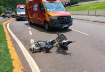Mulher morre após se envolver em acidente entre bicicleta elétrica e carro em Toledo