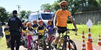 Com apoio da ProEsporte, TRA/ACT e Guarda Municipal promovem ação educativa