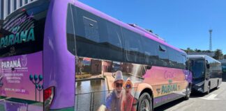 Prefeitura de Toledo recebe ônibus novo adaptado para pessoas idosas