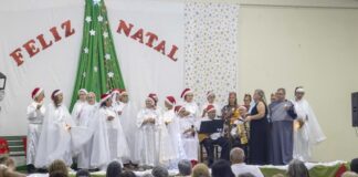 Certis realizam apresentações natalinas para mais de 400 pessoas