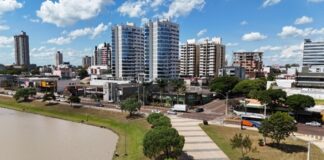 Lojas de Toledo passam a atender em horário estendido a partir desta sexta-feira (12)