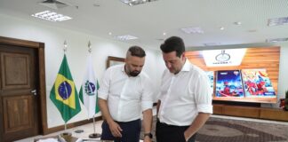 Pela primeira vez, alunos das Apaes do Paraná vão receber kits escolares do Estado