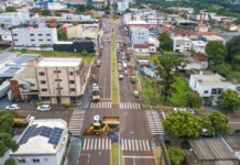 Trecho da Avenida Senador Attilio Fontana, no Centro, é bloqueado para obra