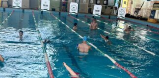 Piscina Pública Claus Fuchs sedia Festival de Natação Infantil e Adulto PCD