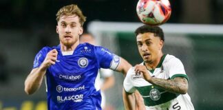 Atacante do Coritiba sofre fratura exposta no antebraço em estreia no Paranaense