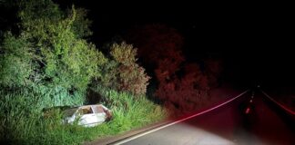 Colisão entre dois carros deixa feridos leves na PR-585, em Toledo