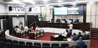 Em primeiro turno, Legislativo autoriza que Município cumpra acordo sobre auxílio-alimentação