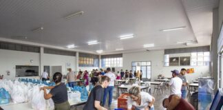 Prefeitura de Toledo realiza primeira entrega de cestas de alimentos do PAA em 2026