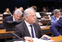 Deputado Dilceu Sperafico assina PEC que propõe responsabilização penal excepcional de menores por crimes hediondos