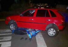 Acidente entre carro e moto deixa mãe e filho feridos em Toledo