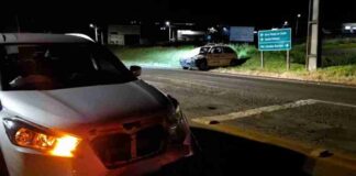 Batida entre carro e caminhonete deixa idosa ferida em Toledo