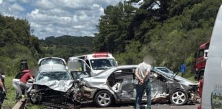 Carro de Toledo se envolve em grave acidente com seis veículos na BR-277