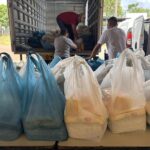 Cerca de 150 famílias do Jardim Europa recebem kits de alimentos do PAA