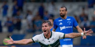 Coritiba vira sobre o Cruzeiro, quebra tabu e vence a primeira no Brasileirão