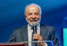 Espontânea: Lula lidera com 26%, Flávio Bolsonaro tem 14,8% diz Paraná Pesquisa