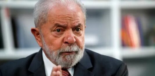 Lula não merece reeleição para 52,2_ dos brasileiros, diz pesquisa