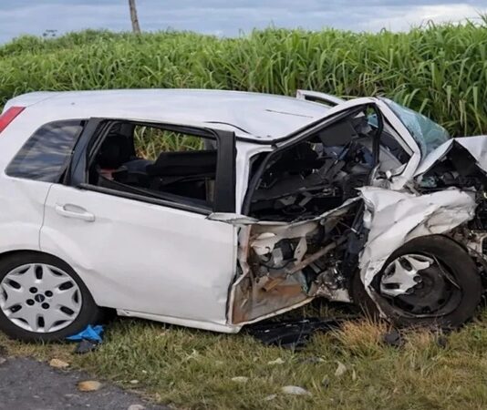 Mulher morre em colisão frontal em Santa Tereza do Oeste