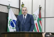 Executivo apresenta realizações e desafios em abertura do ano legislativo