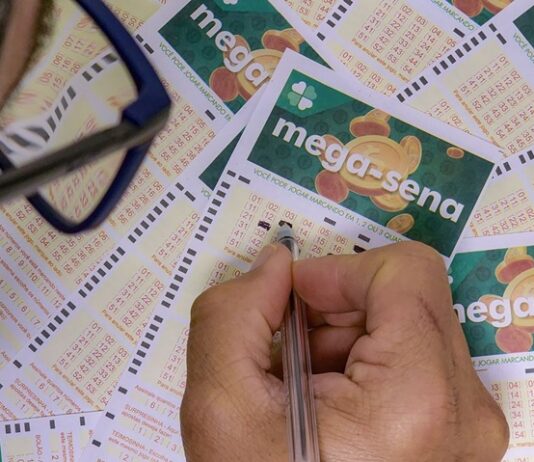 Mega-Sena sorteia nesta quinta prêmio acumulado em R$ 130 milhões