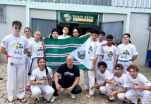 Capoeiristas do Centro da Juventude do Jardim Europa conquistam pódios em Castro