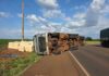 Carreta tomba na BR-163 entre Toledo e Marechal Rondon e um fica ferido