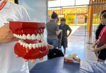 Equipe do ESF Cosmos leva cuidado e prevenção a alunos do 5º ano