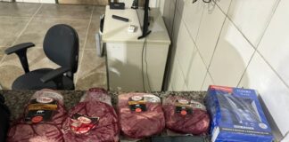 Homem é flagrado com peça de picanha dentro do calção em supermercado de Marechal