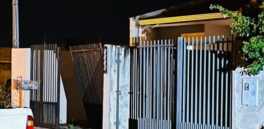 Homem morre após tentar atacar companheira com enxada em Foz do Iguaçu