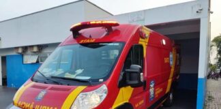 Idoso de 70 anos fica ferido em colisão entre carro e moto no bairro Botafogo em Marechal Rondon