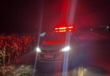 Jovem fica ferido após ser ejetado em capotamento em Entre Rios do Oeste