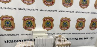 Medicamentos contrabandeados são apreendidos em mala no aeroporto de Foz do Iguaçu