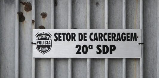 Motorista embriagado provoca acidente com motociclista e acaba preso em Toledo