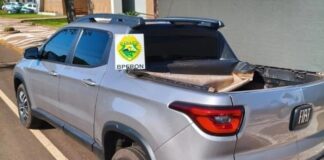 Picape com sistema de fumaça e quase mil litros de combustível são apreendidos em Santa Helena