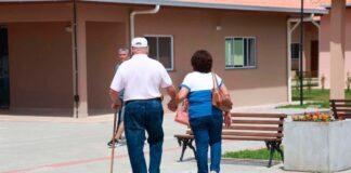 Saúde alerta sobre os riscos de queda de idosos; foram 13 mil casos no Paraná em 2025