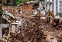 Sobe para 72 o número de mortos nas chuvas em Minas Gerais