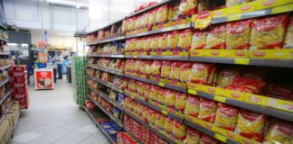 Tomate, banana e batata puxam queda de 3,49% na cesta básica em Toledo