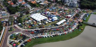 5º Encontro Internacional De Veículos Antigos movimenta Toledo