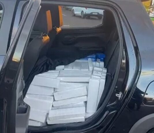 Adolescente é apreendido com quase meia tonelada de maconha na BR-277