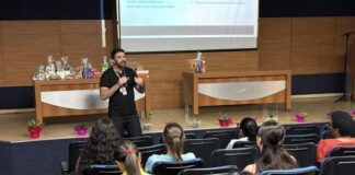 Famílias participam do encontro “Autismo: informação, cuidado e acolhimento”