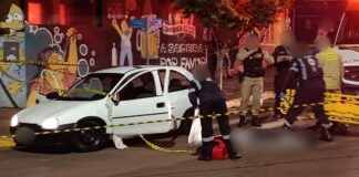 Jovem de 18 anos é atingido por tiros dentro de carro, dirige por duas quadras e morre em Toledo