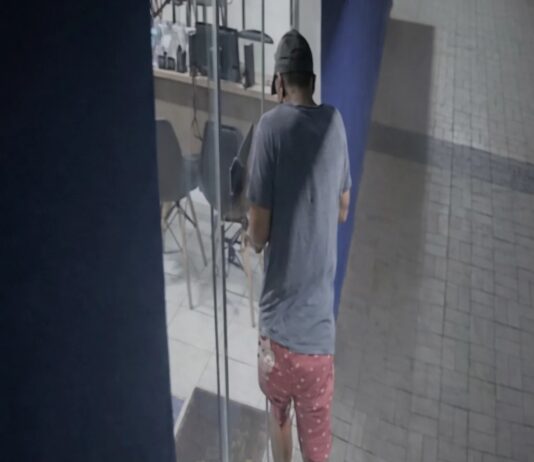 Lanchonete é arrombada durante a madrugada e tem dinheiro e celular levados em Toledo